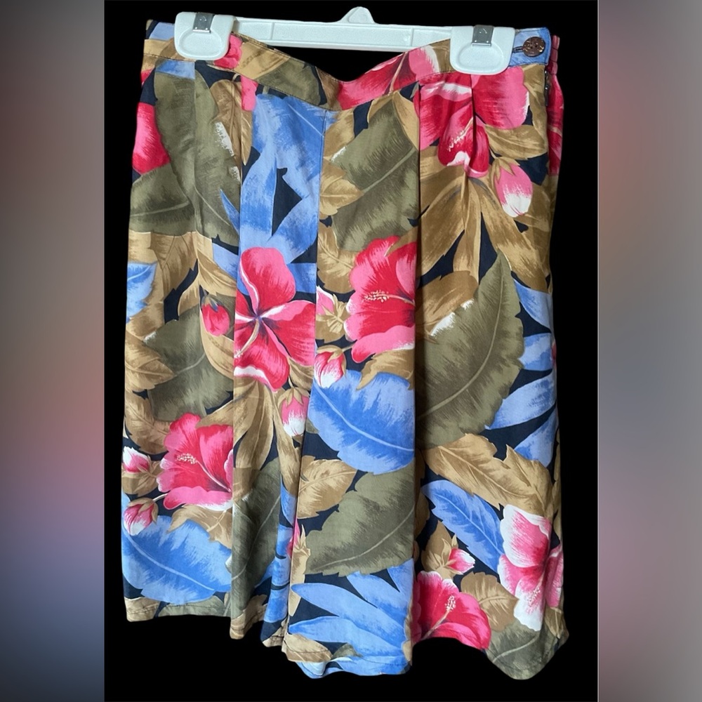 Women’s VTG 80’s Culottes Skort  100% Silk Tropical  Size S